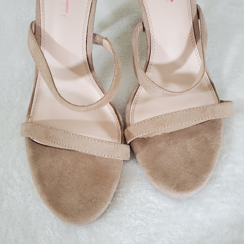Kelly & Katie Courtnee Sandals Size 10 - Picture 6 of 16